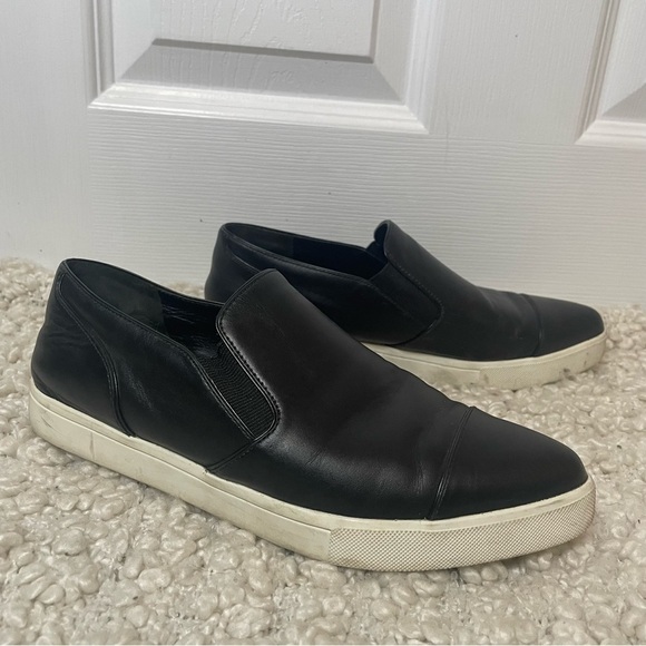 VINCE Black Leather Slip On Sneakers 6 - Picture 1 of 8